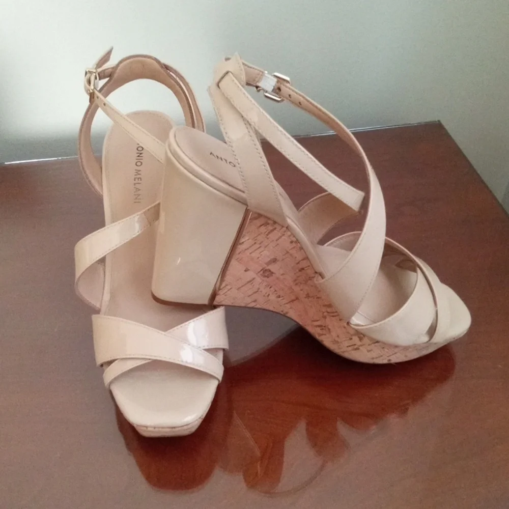 Shoes - Picture 2 of 6